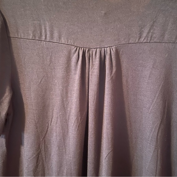 Netsmile Short Sleeve Blouse, Size Large, NWT - Picture 9 of 10